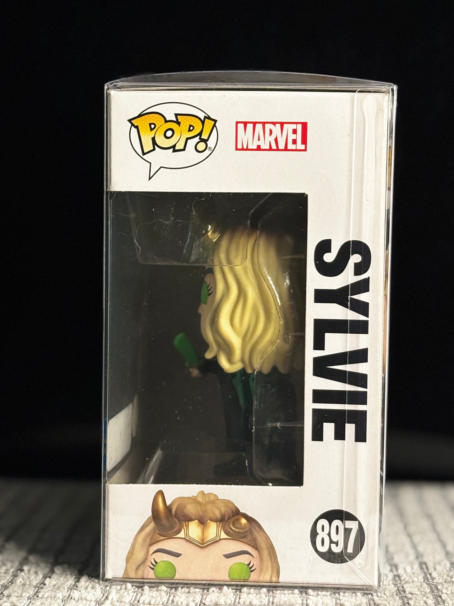 Funko Pop! Marvel: Sylvie #897 โ Walmart Exclusive Glow-in-the-Dark Variant