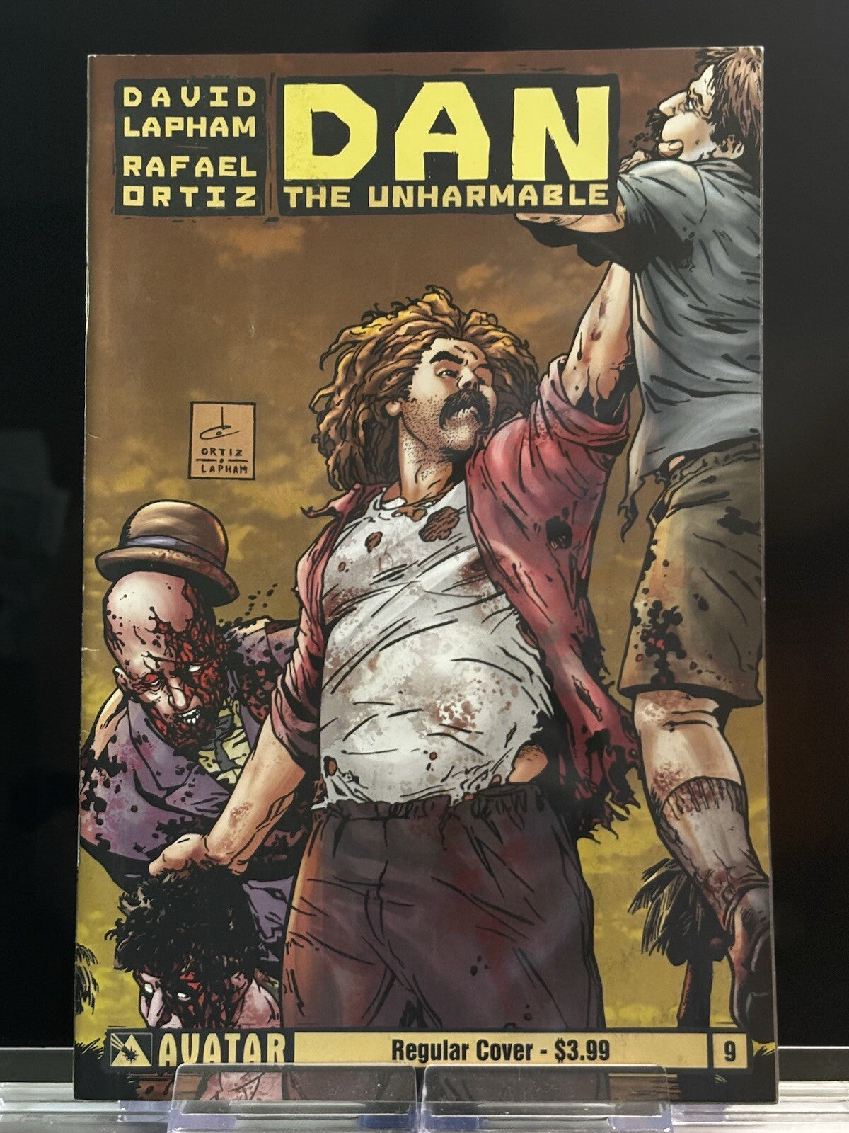 Dan the Unharmable #7 & 9 (Avatar Press, 2012) David Lapham | Cult Crime Noir